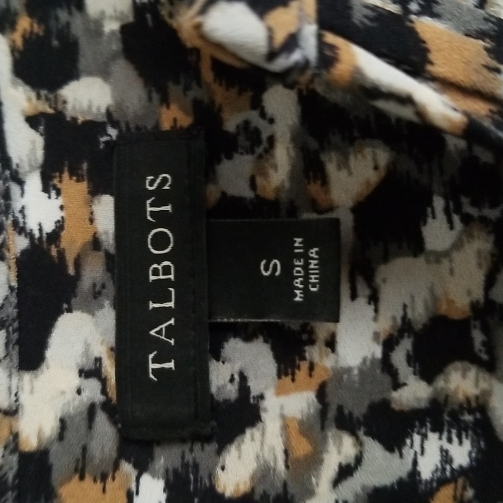Talbots Women's Blouse - Picture 6 of 10